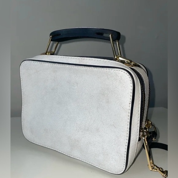 Marc Jacob Lunch Box Distressed white Cross Body Bag - Picture 3 of 10